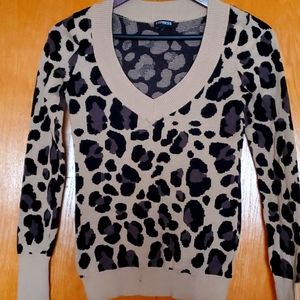Express animal print v-neck sweater sz S